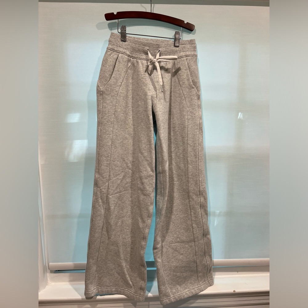 Lululemon gray scuba sweatpants